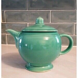 Vintage Fiesta Green Teapot Medium W/Lid Classic Homer Laughlin Cottagecore